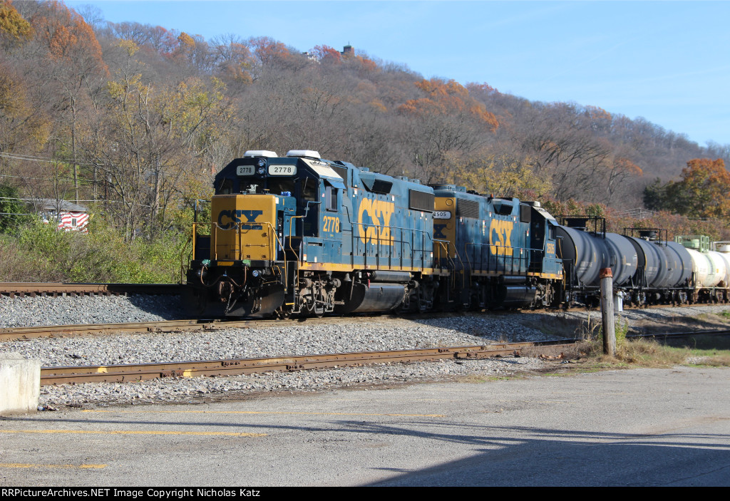 CSX 2778 & CSX 2505